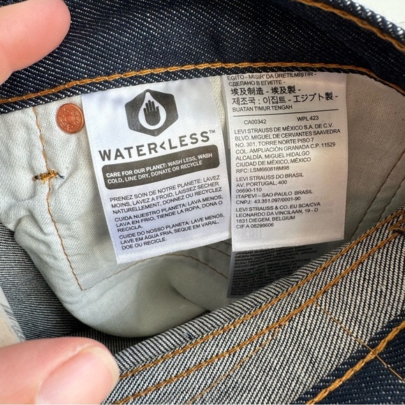 Levis 501 Jeans Rigid Shrink To Fit NWT Straight Leg Dark Wash Denim 40 X 34 - Picture 10 of 10